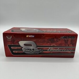 ACTION 1:24 Scale DALE EARNHARDT JR. #8 Budweiser 2003 MONTE CARLO P/N 103532
